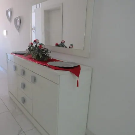 Marsaxlokk Sea Side 2 Bedroom Luqa