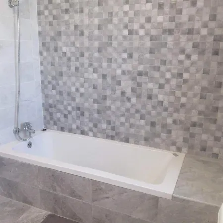Marsaxlokk Sea Side 2 Bedroom Luqa