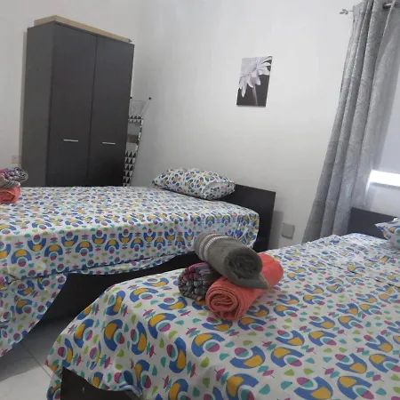 Marsaxlokk Sea Side 2 Bedroom Apartment Luqa